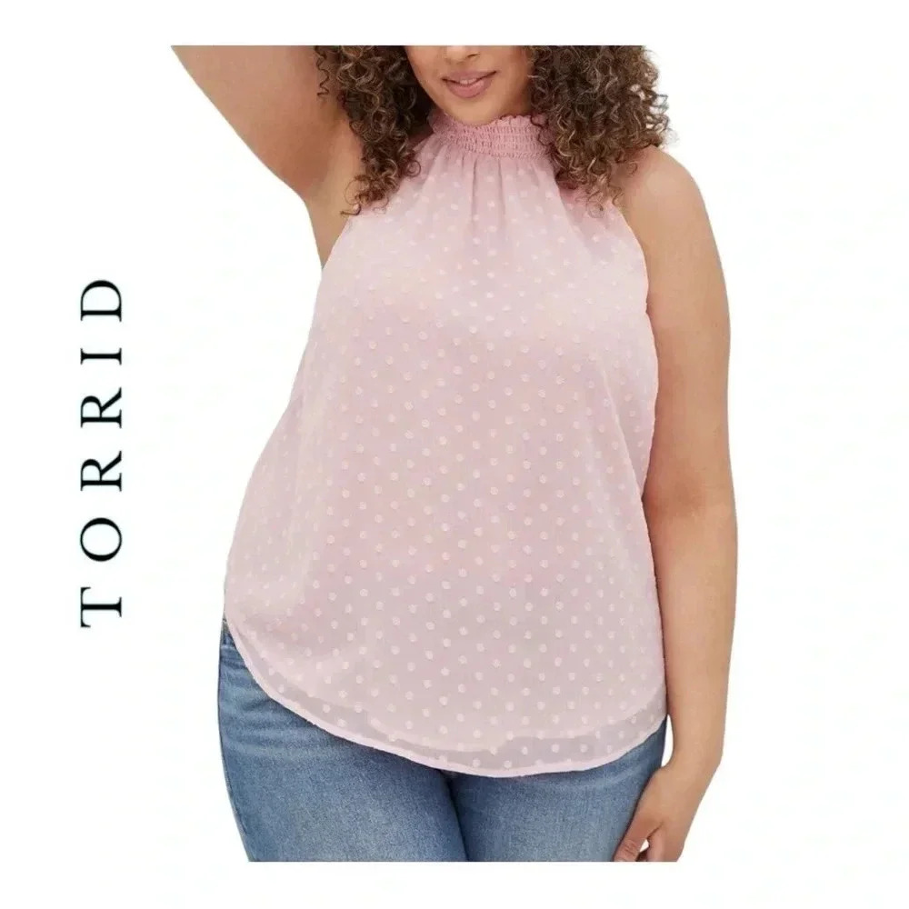 1590. TORRID SLEEVELESS HIGH NECK BLOUSE PINK IN COLOR SIZE 2 (2X) SWISS DOT‎